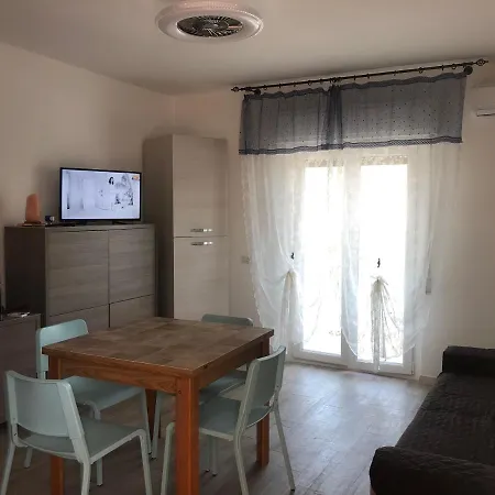 Happy Marina * 瓦斯托